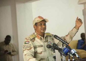 قائد الدعم السريع مغردا “ملتزمون بمخرجات مفاوضات جنيف”