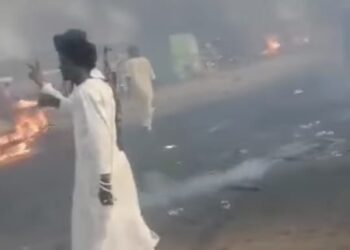 مقاومة كسلا قطع الطرق الرئيسية وسط المدينة